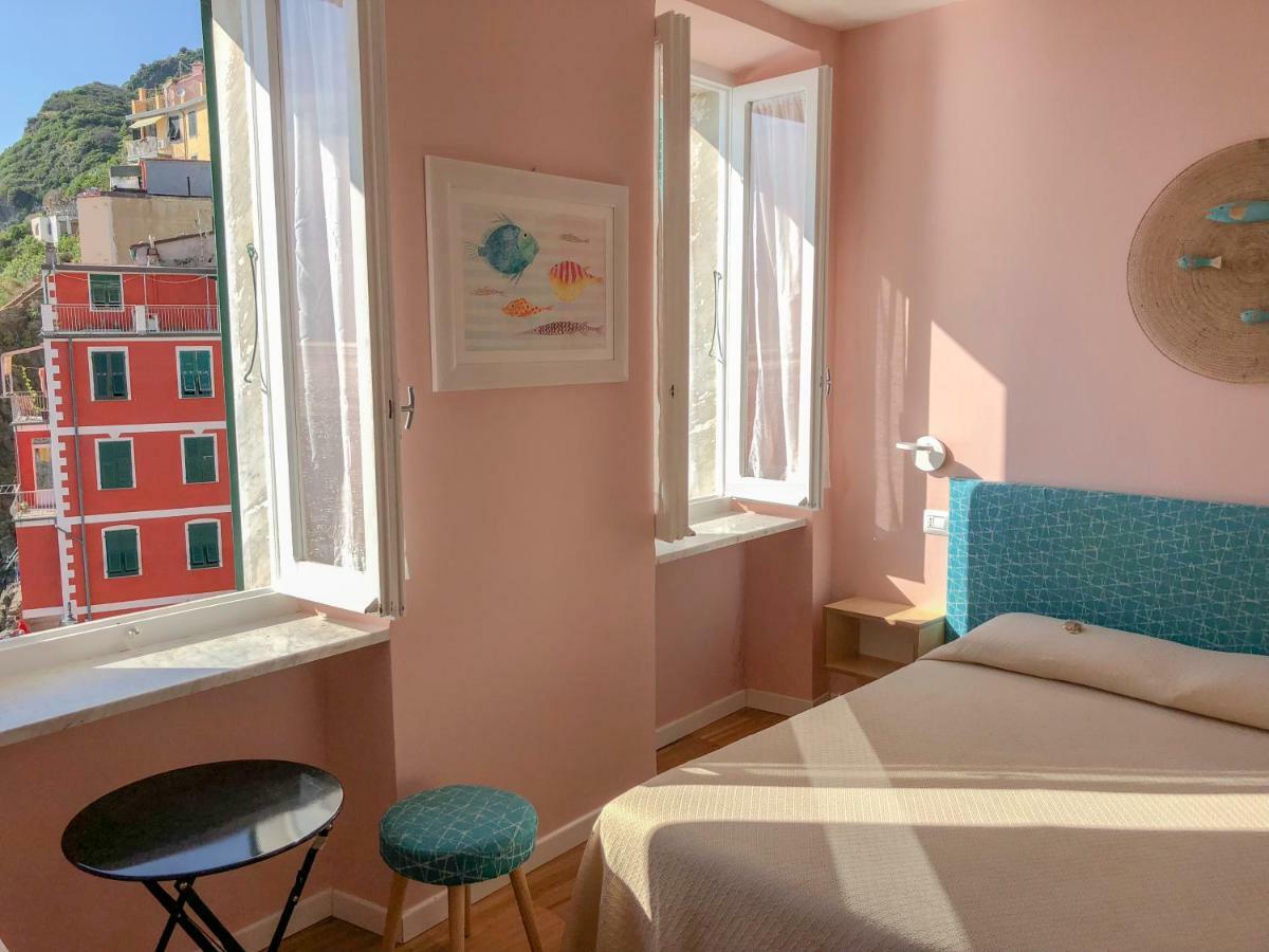 Ai Pesci Room Rental Riomaggiore Cameră foto